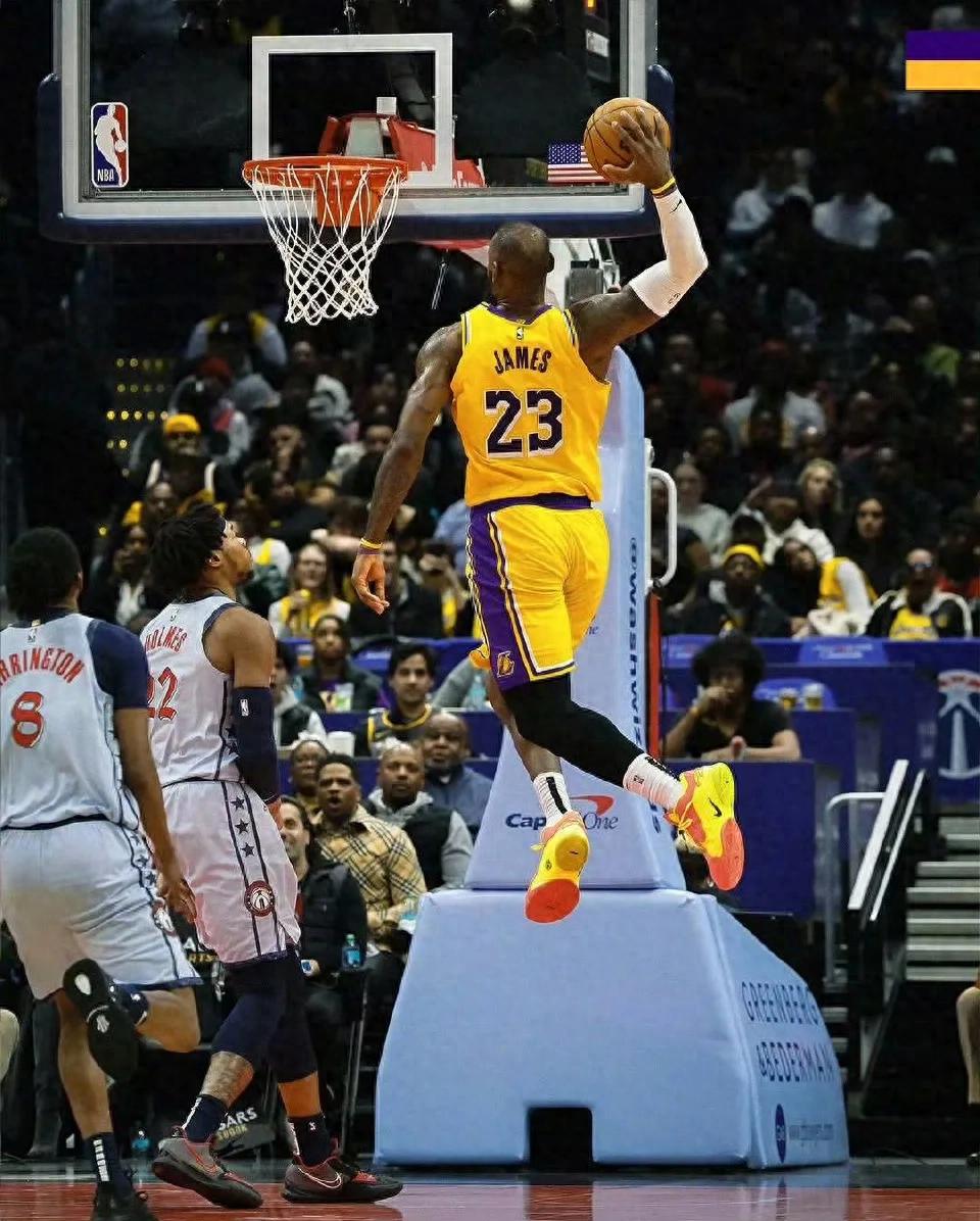 世俱杯赛程-湖人大胜爵士，詹姆斯：我们有望走向胜利的简单介绍