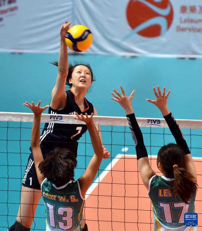 排球比赛：中国队获得胜利