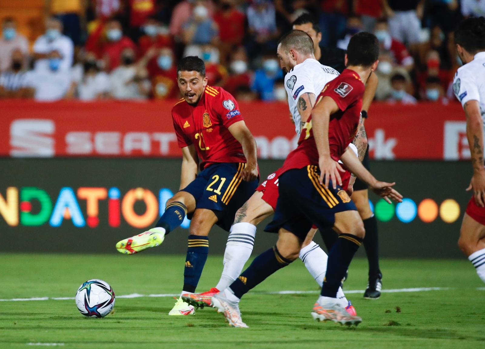 世俱杯分组-西班牙逆转瑞典，稳坐头名宝座