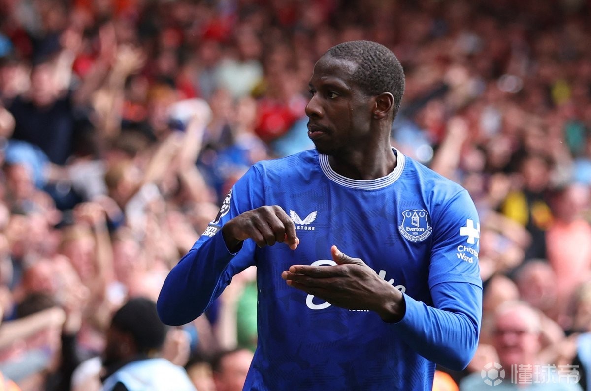 世俱杯改制-埃弗顿透露主场丢球，难挽败局