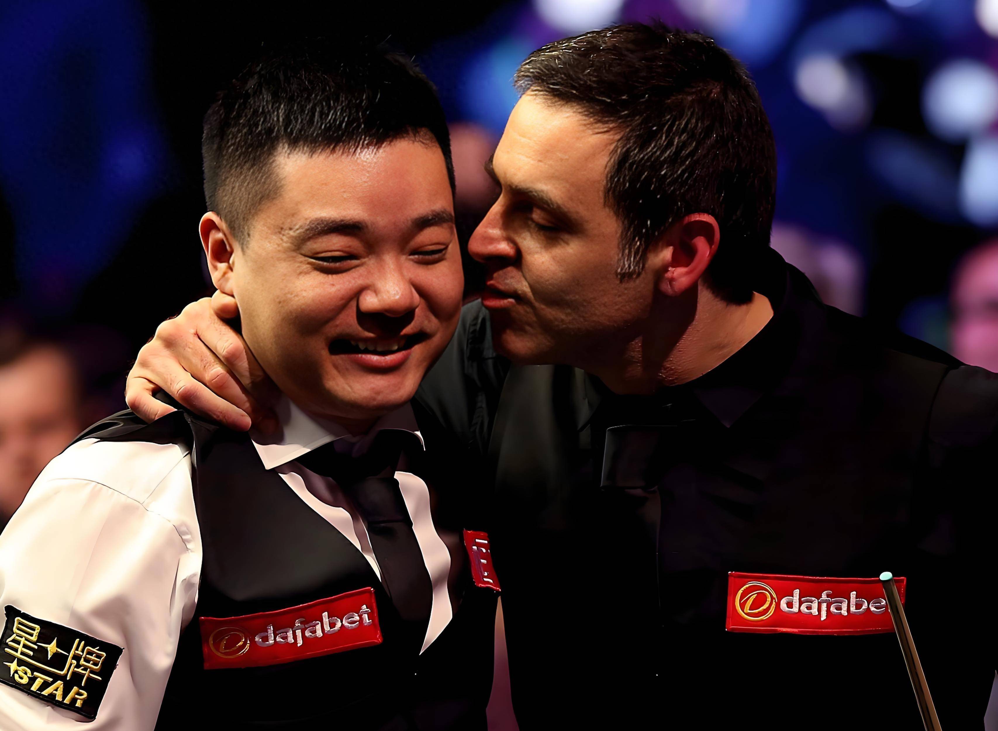 世俱杯2025-DFM翻盘HKA，JackeyLove操刀奇招英雄翻盘宿敌对决2025世界赛，锁定晋级资格