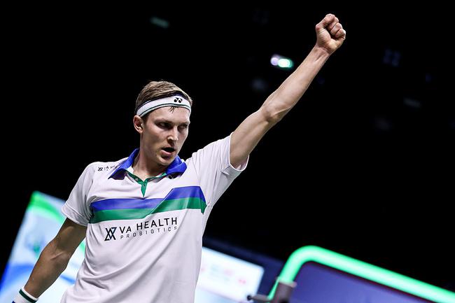 马来西亚队完胜印尼队，安赛龙带队取胜