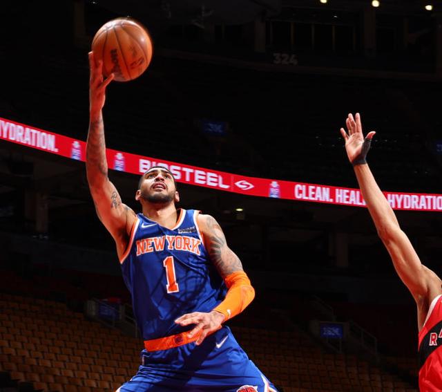 爵士逆转尼克斯，范弗利特关键制胜的简单介绍