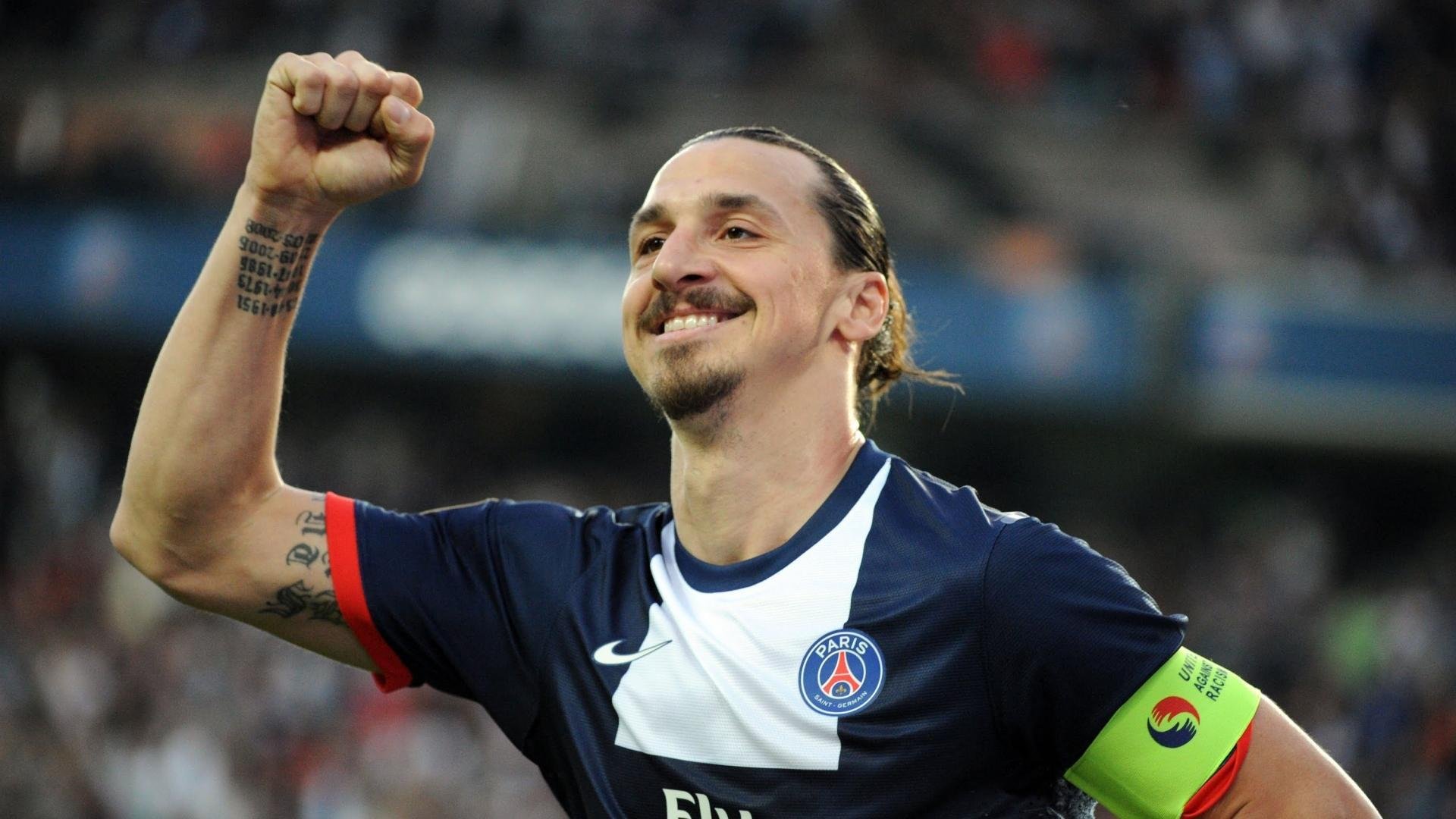 世俱杯-逆浪孤舟，法国队碾压之势下，许昕以肩为桥扛起全队